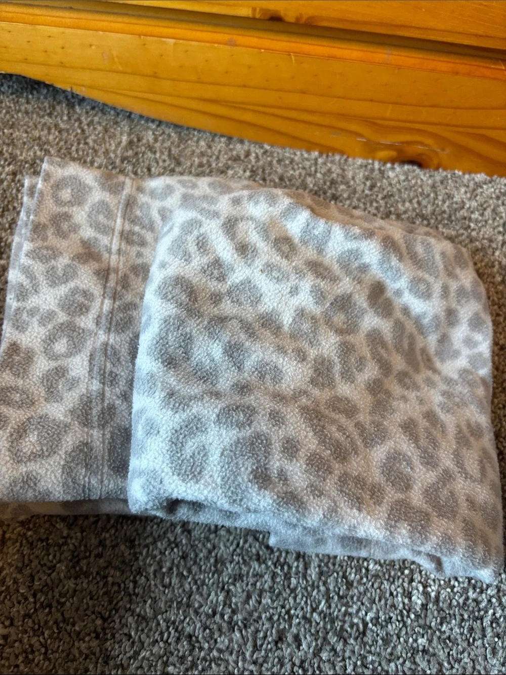 Cuddl Duds Plush Leopard-Print Sheet Set